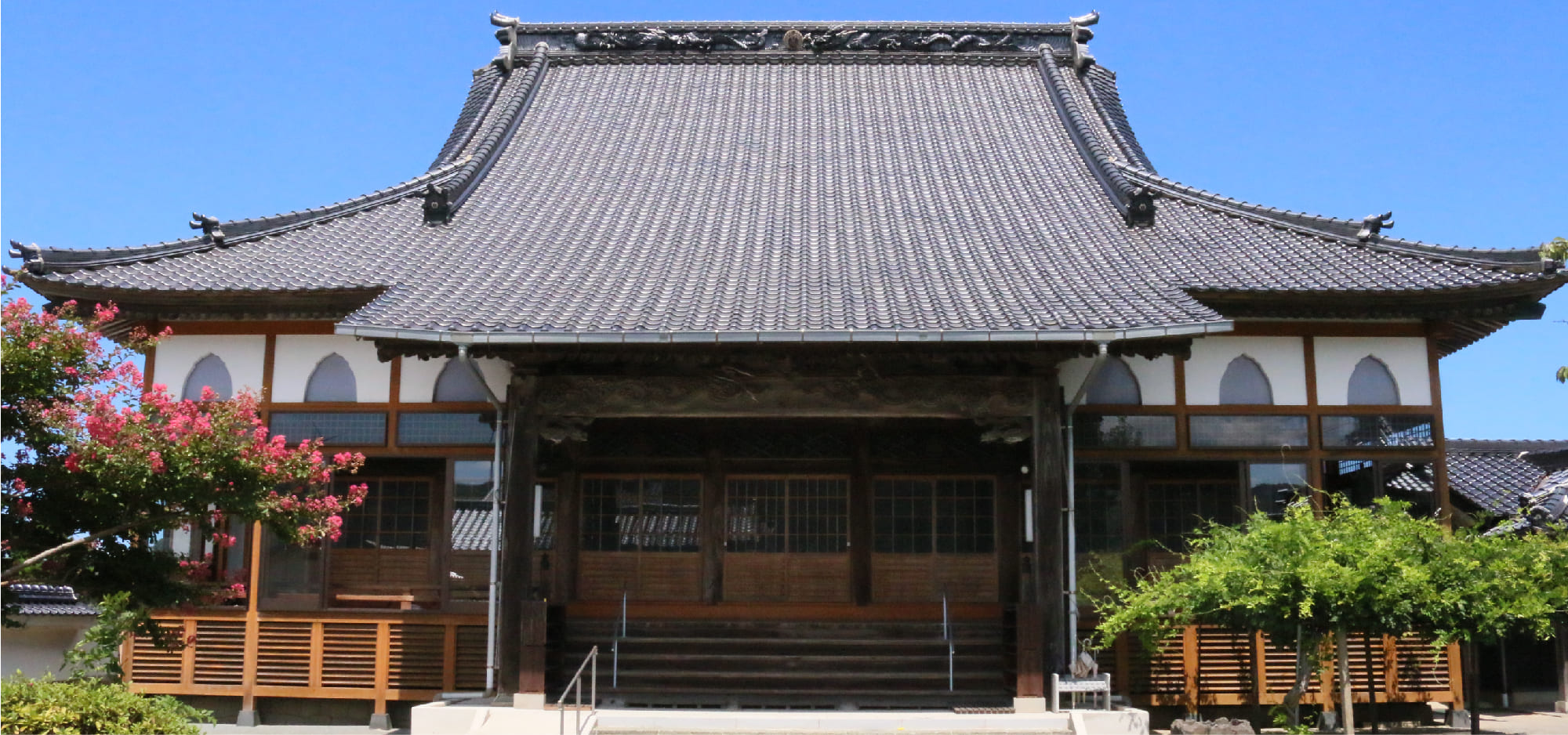 蓮敬寺の本堂の画像